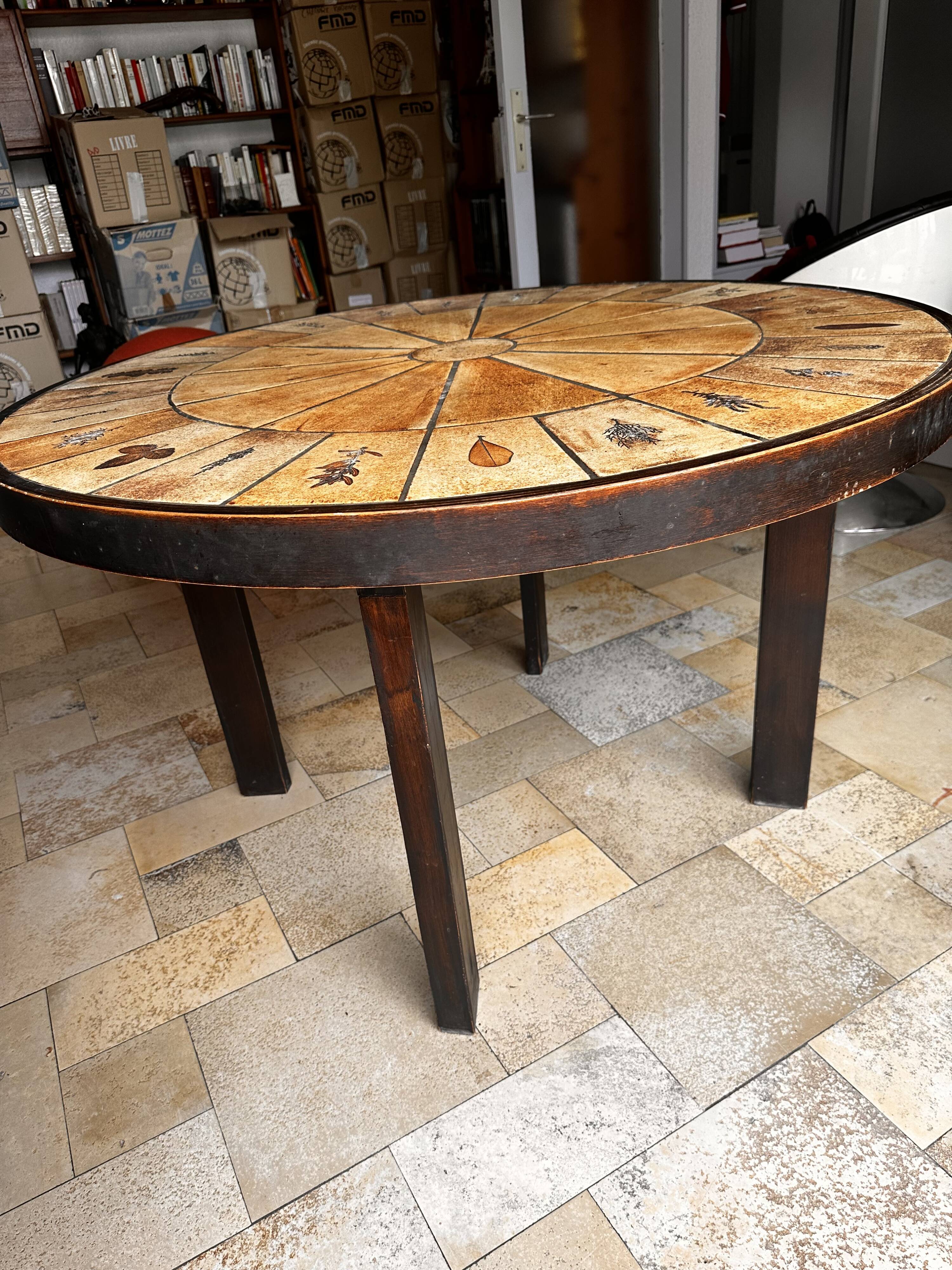 Roger Capron herbarium table