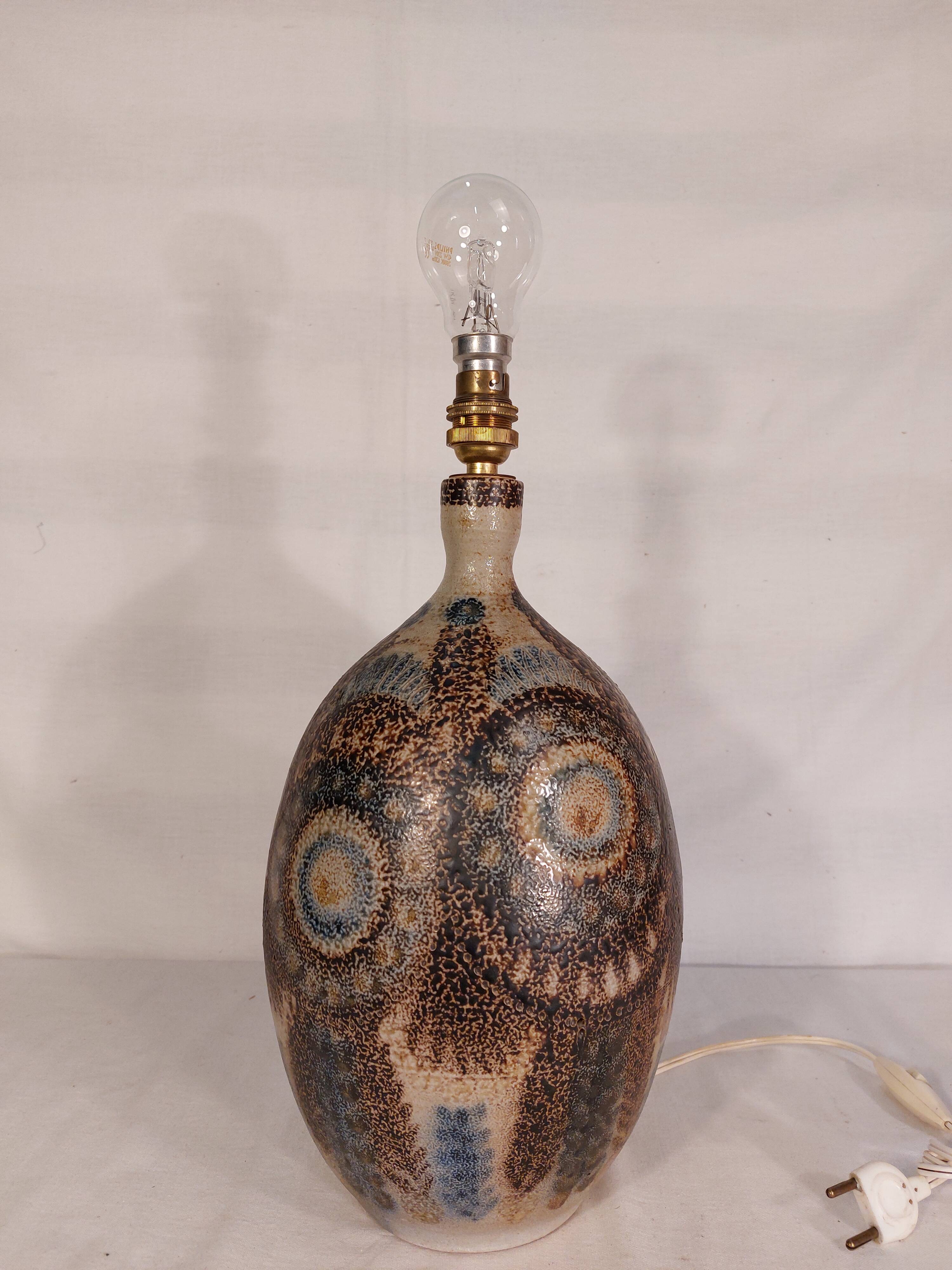 Vintage sandstone lamp base signed JC Courjault - Maison Keraluc - 1960s