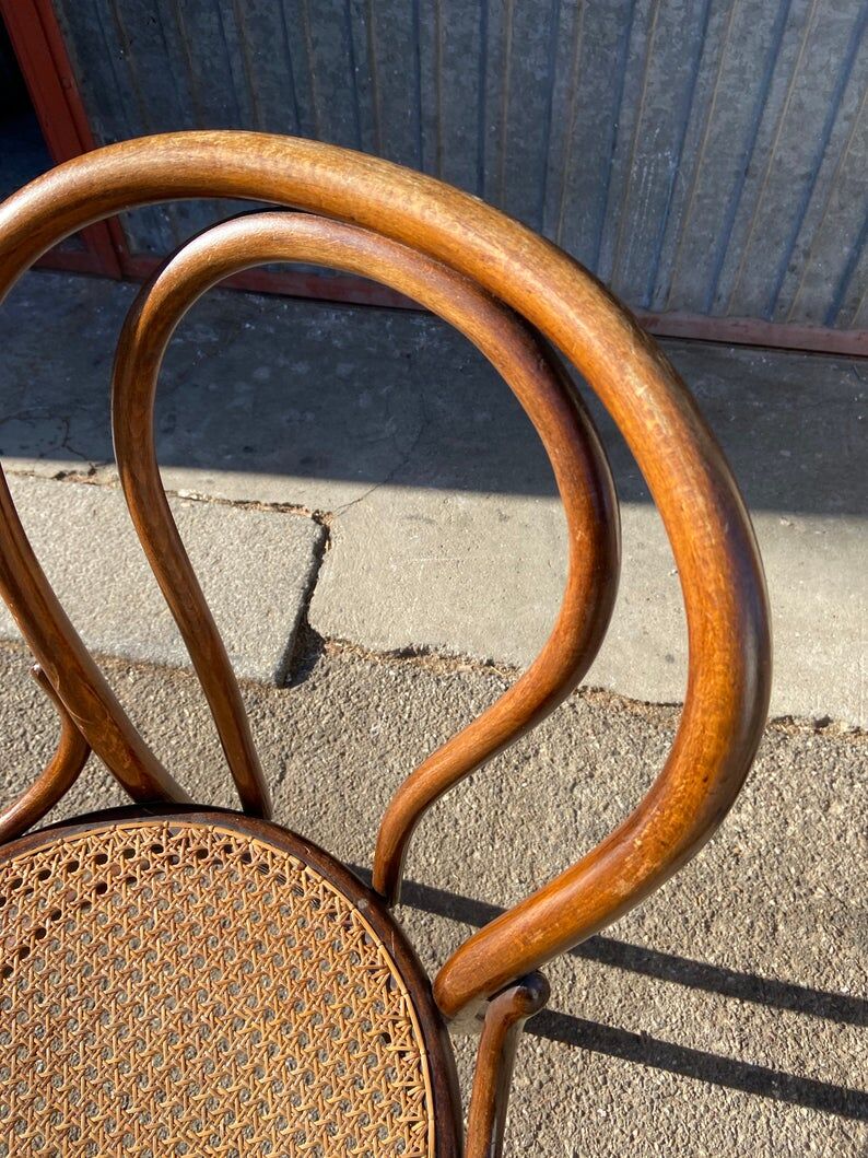 Thonet bistro chair 18