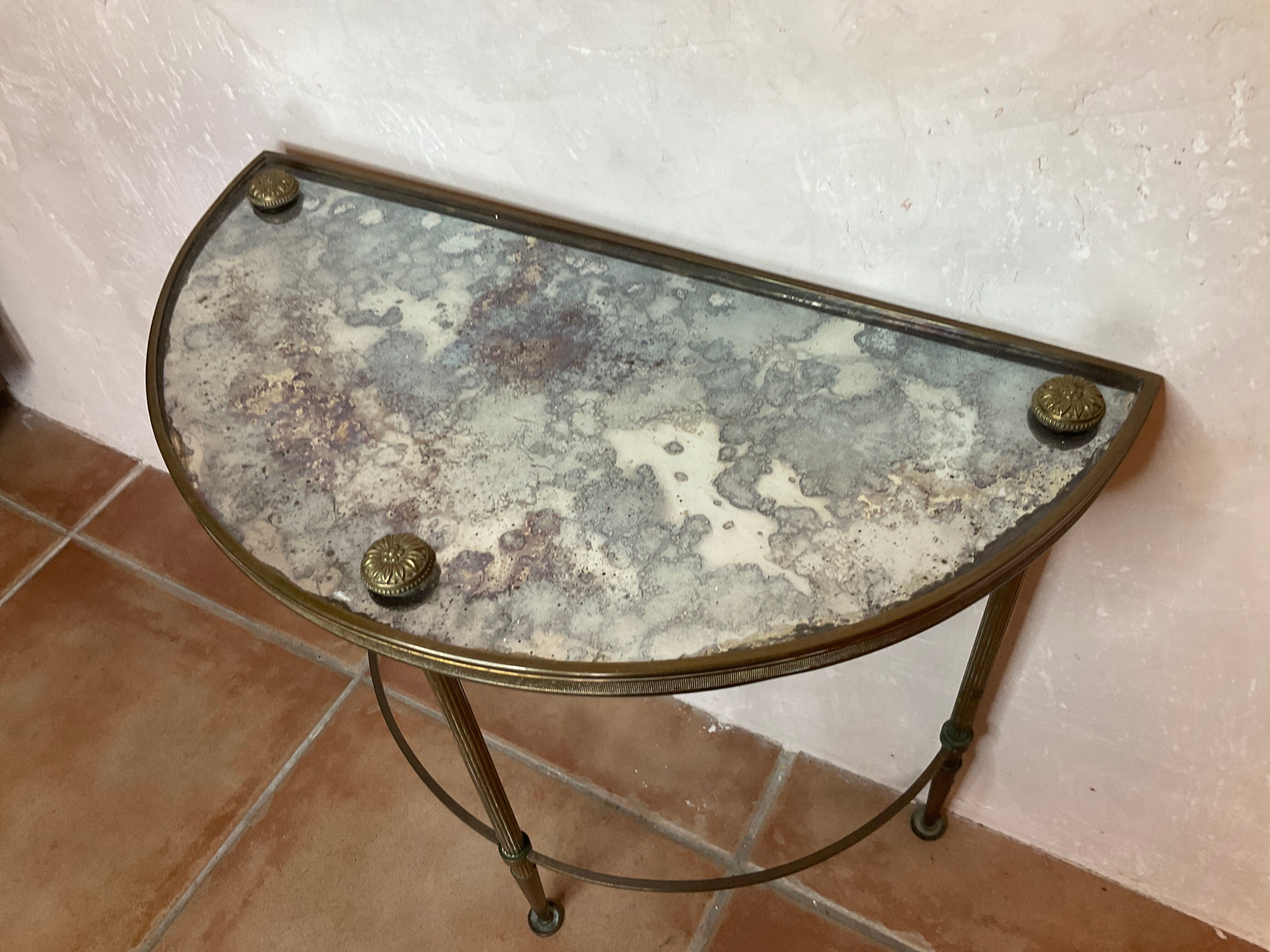 Fifth wheel end of sofa design marbled mirror top