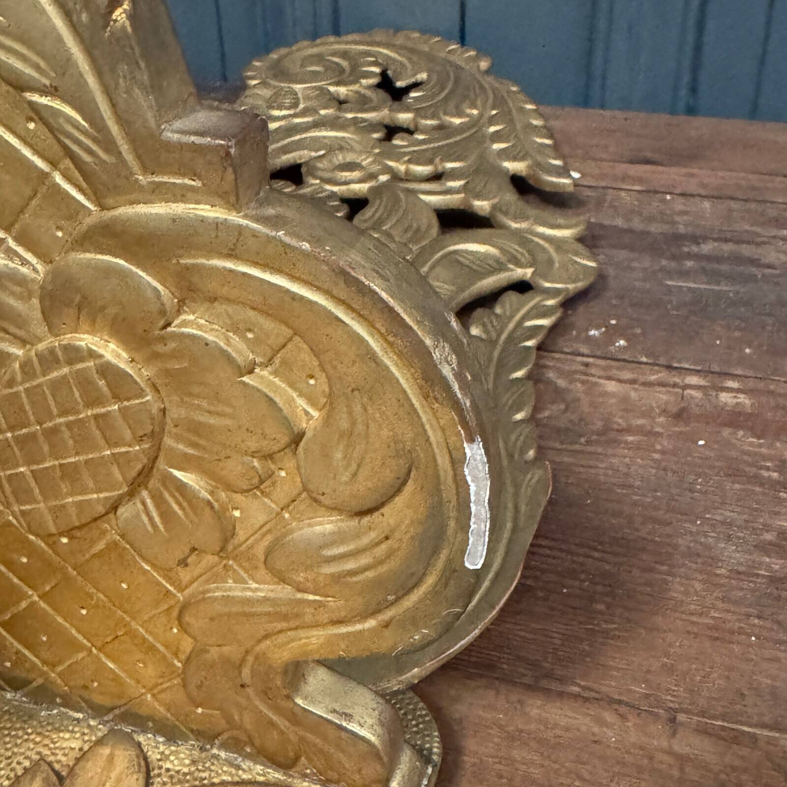 19th century carved gilded wood ottoman shelf