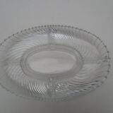 oval plate in molded glass with compartments