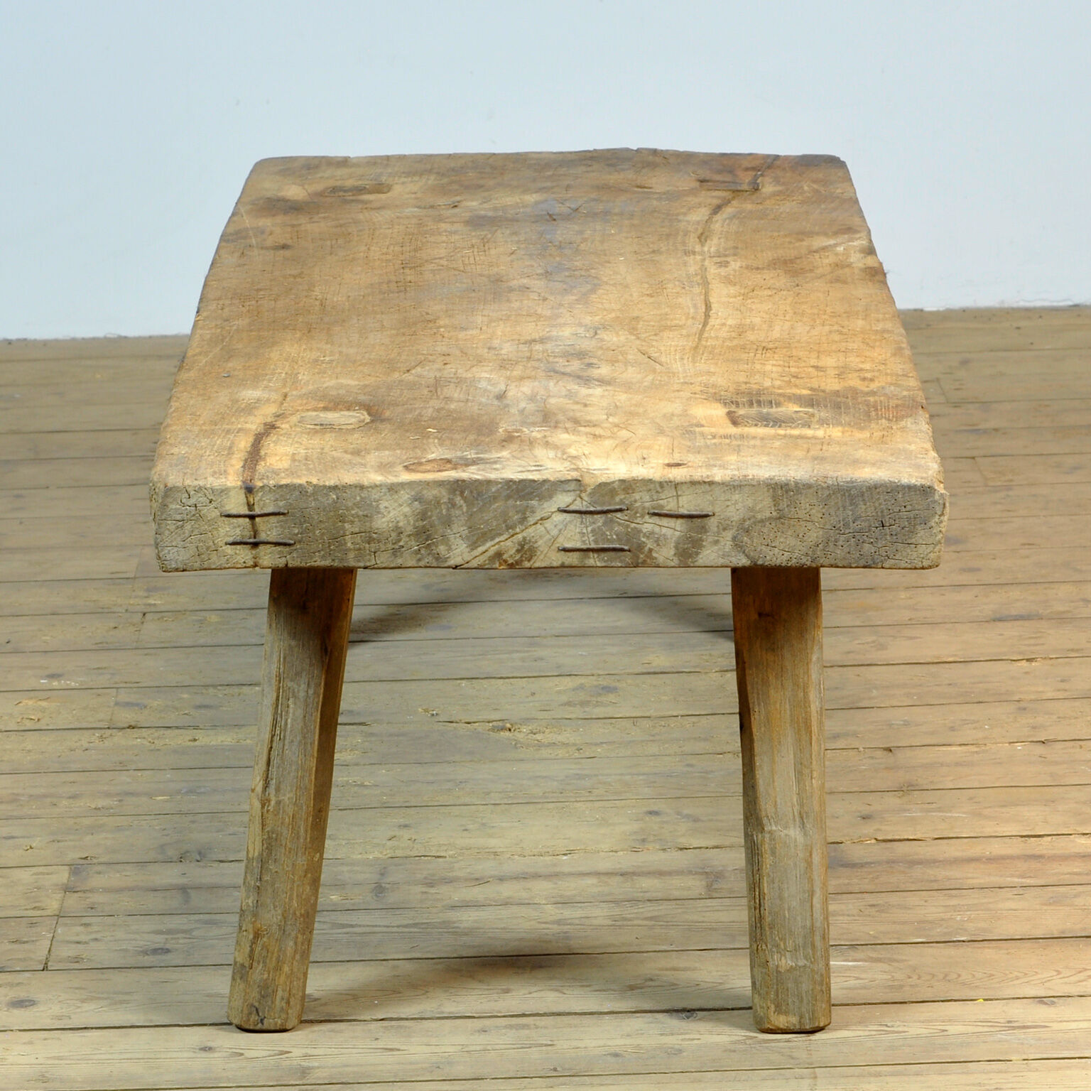 Table basse de ferme, années 1930