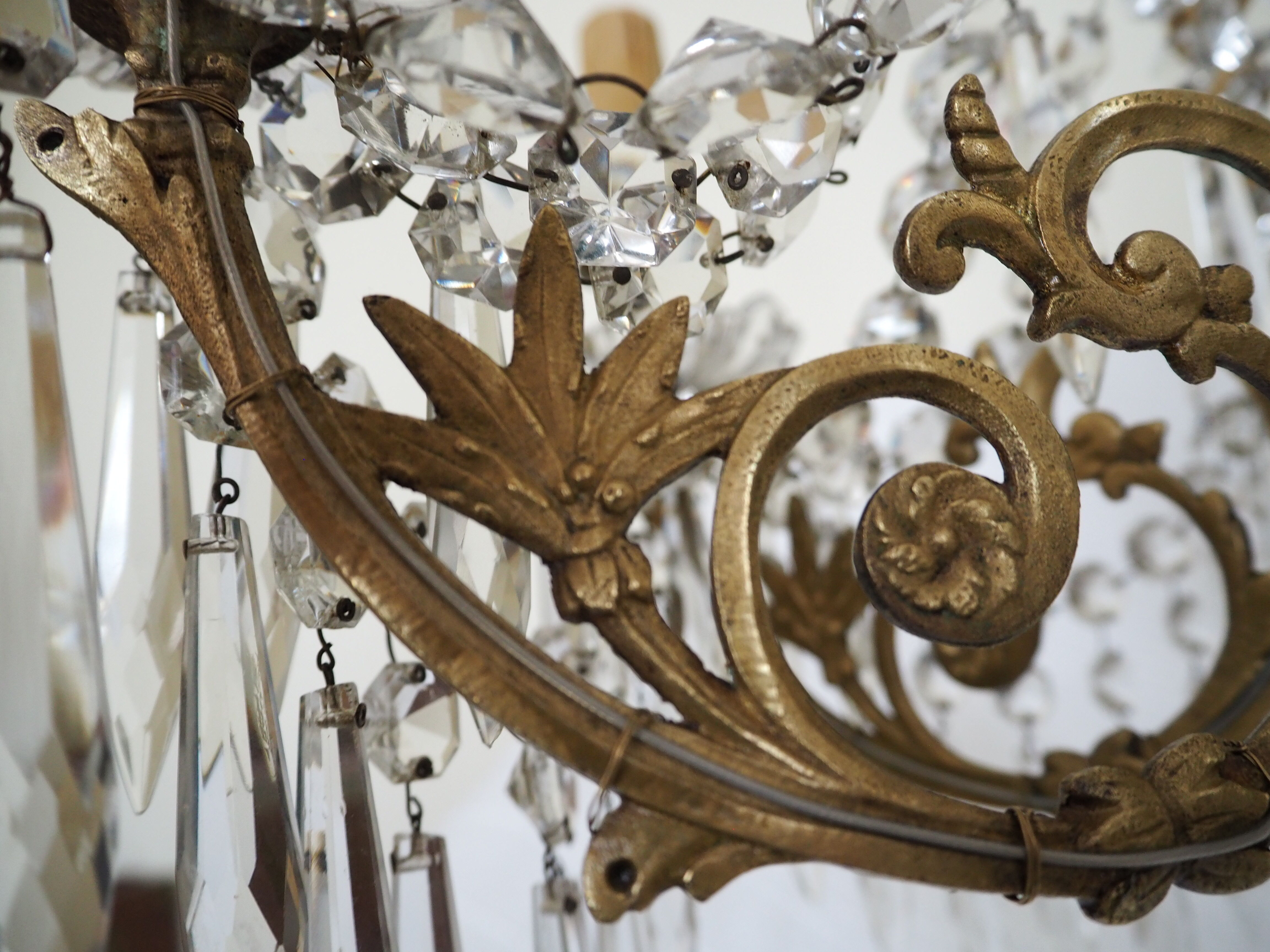 Napoleon III chandelier with crystal pendants, signed Portieux 19th century