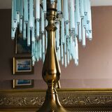 Tassel table lamp