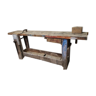 Carpenter's workbench