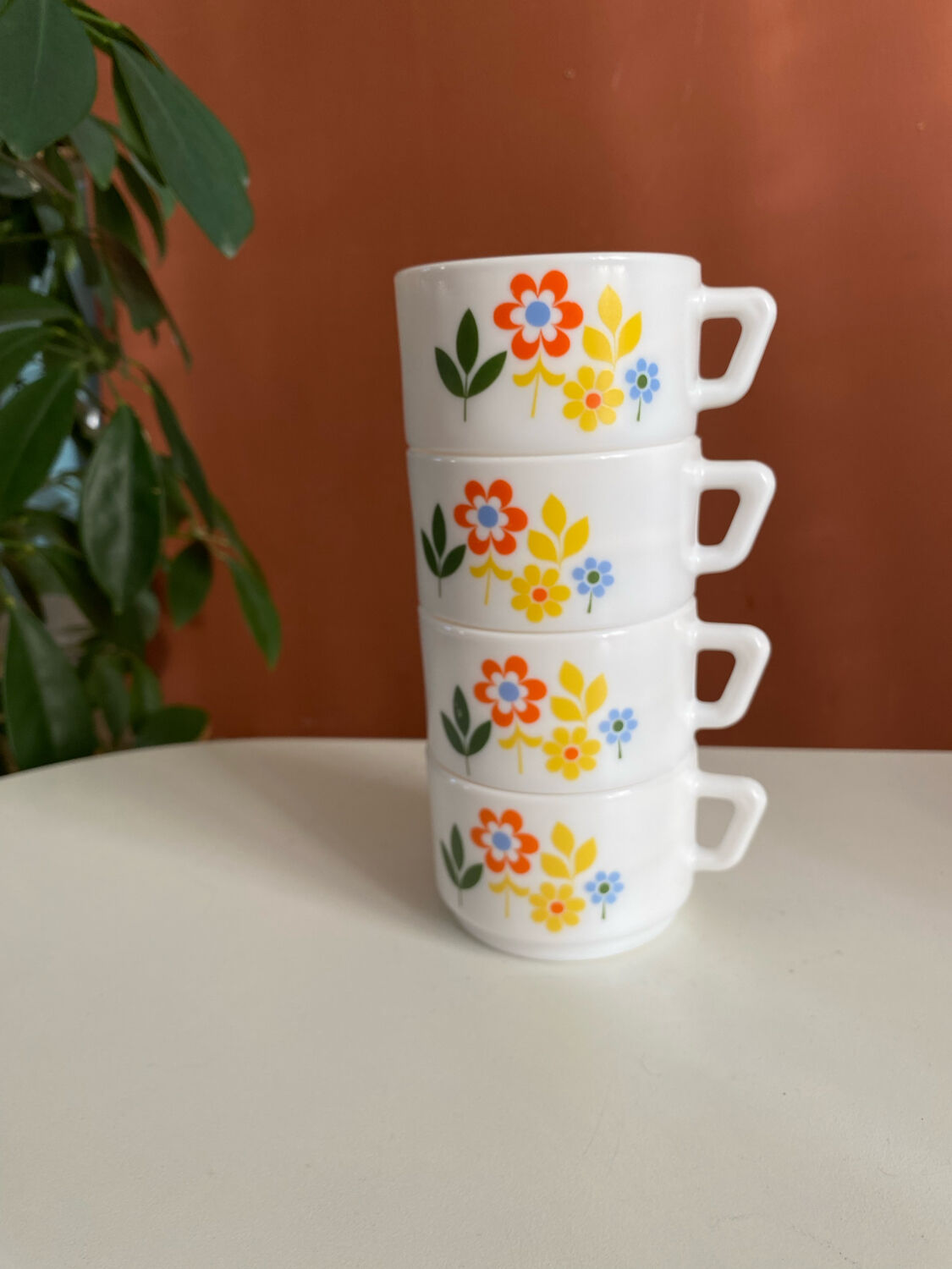 Vintage arcopal coffee cups
