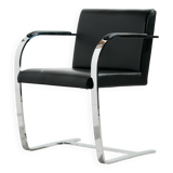 Fauteuil Brno par Alivar
