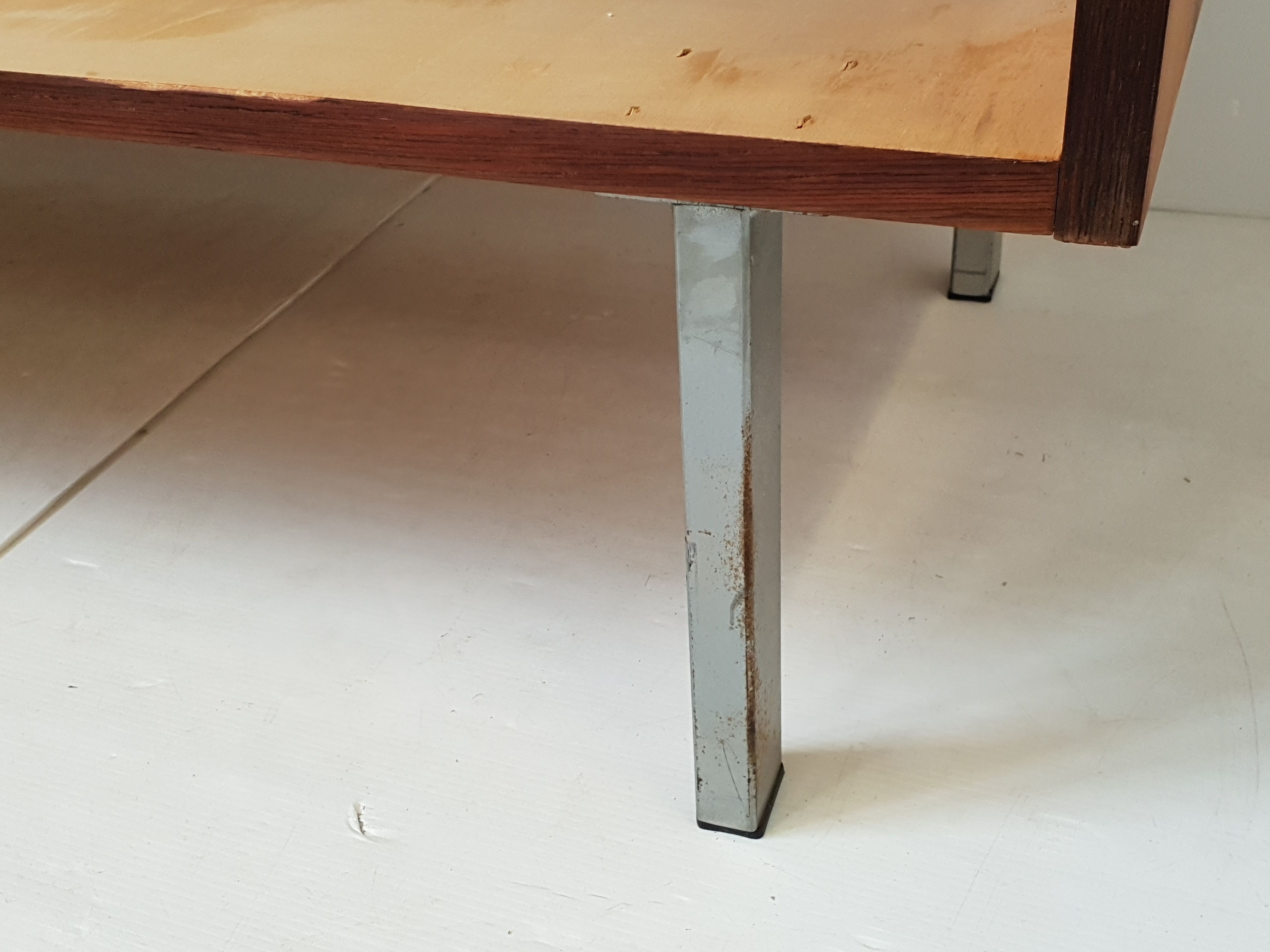 1960 chest of drawers