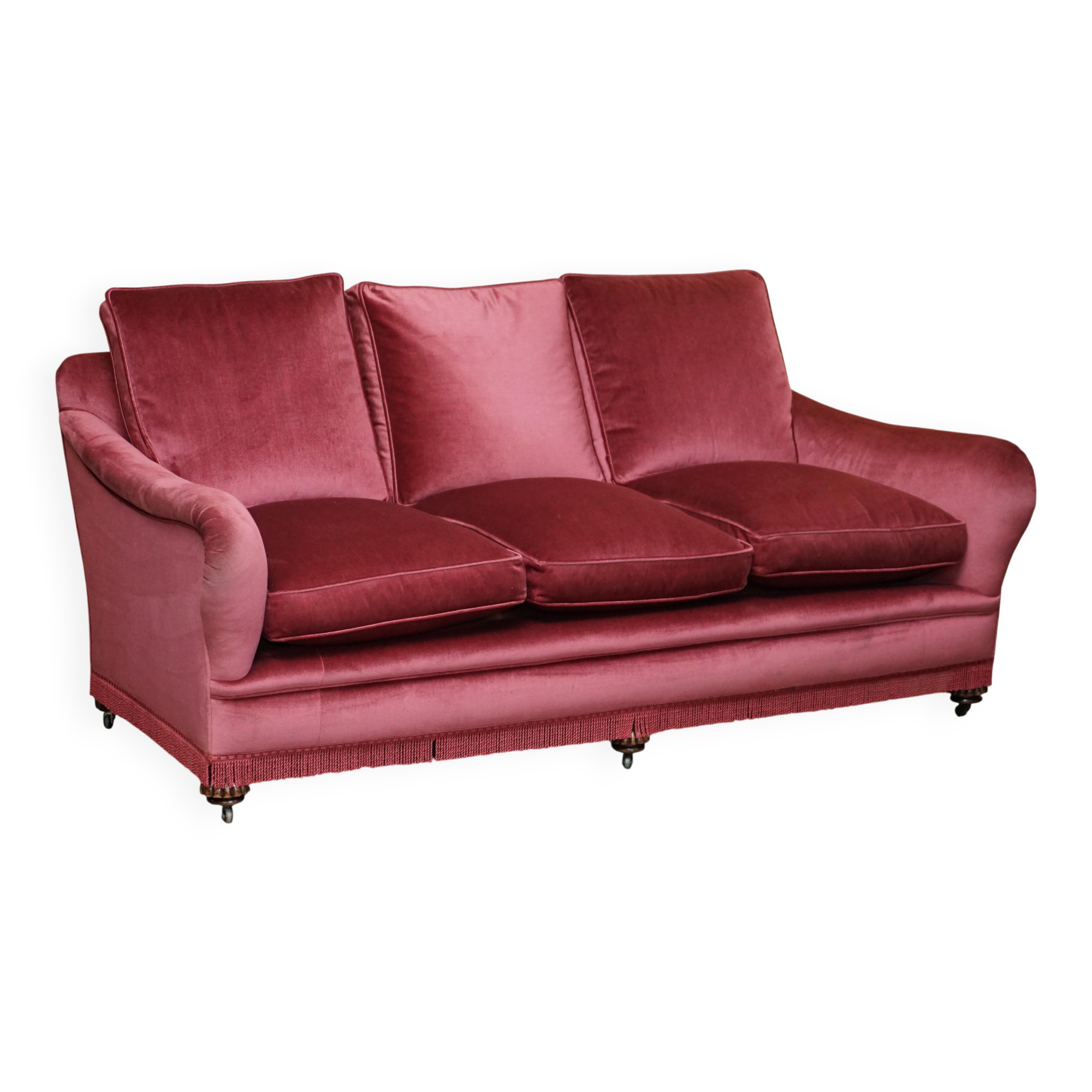 Sofa set and a pair of Victorian velvet armchairs.