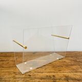 Superb magazine rack in plexiglass and brass by David Lange
