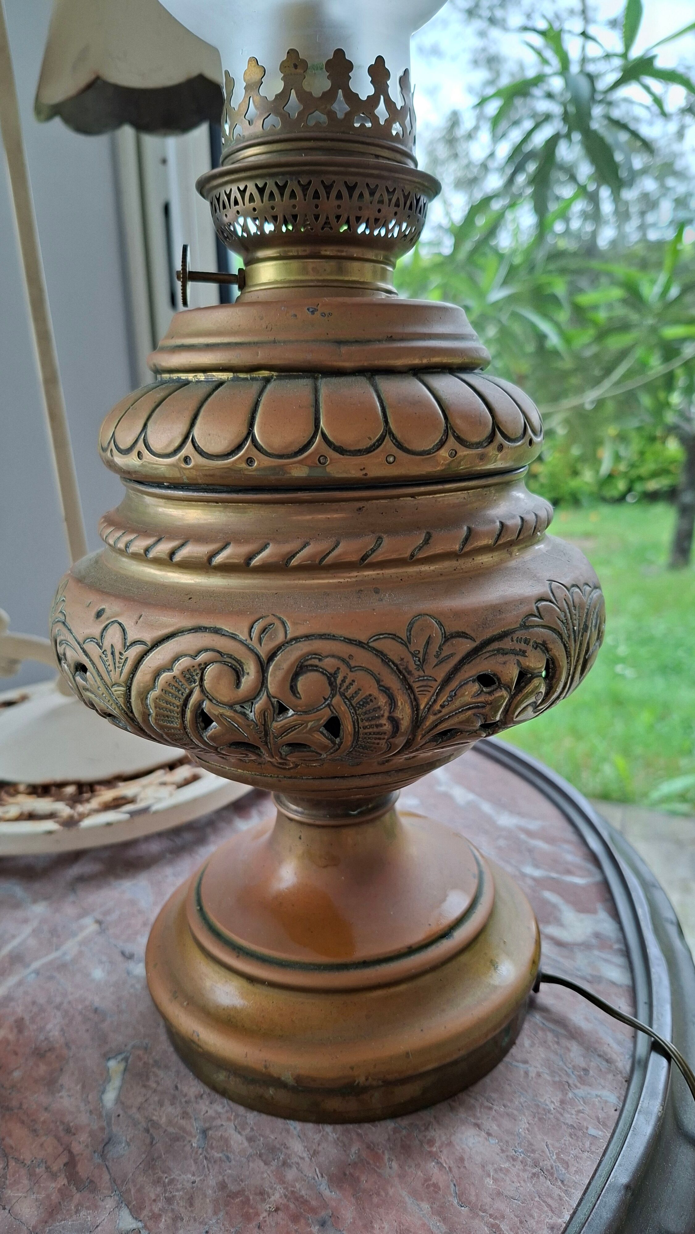 Antique lamp, 19th century