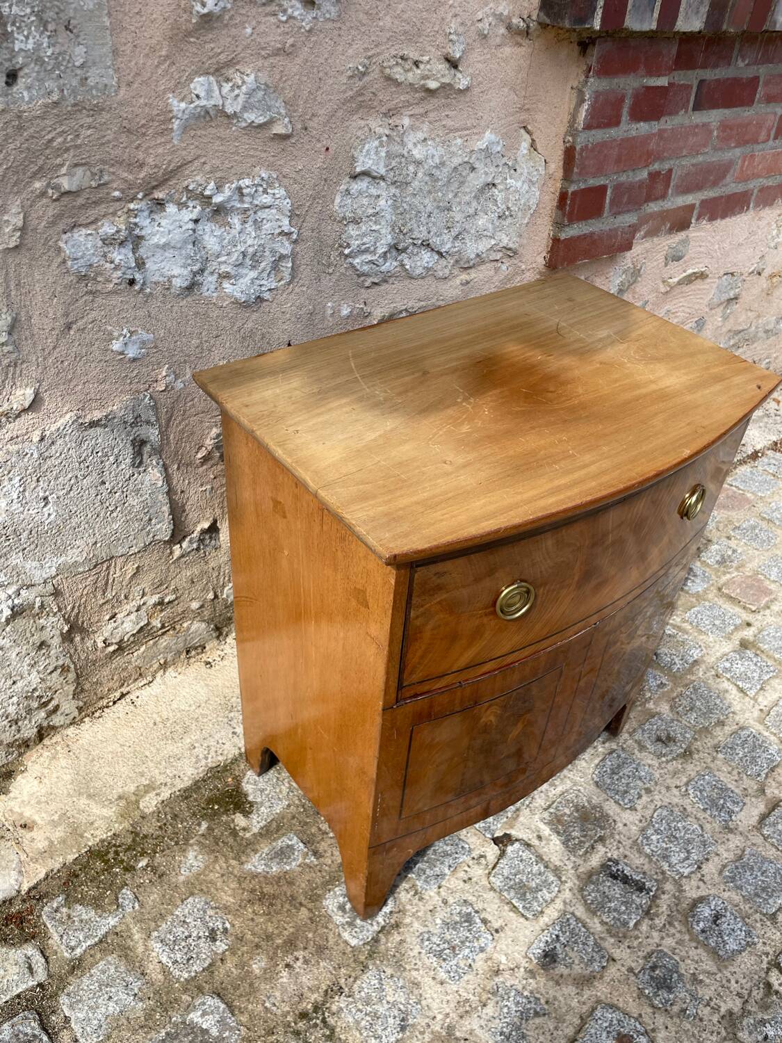 art deco style mini bar