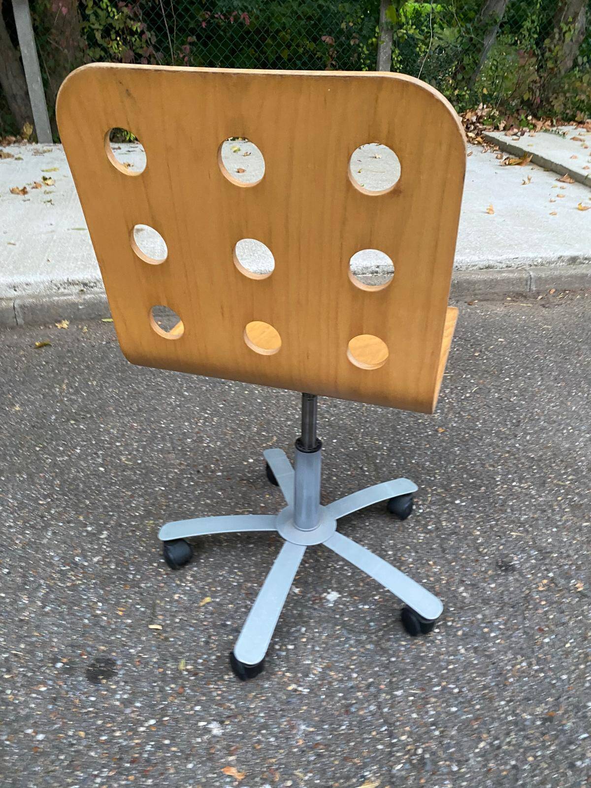 Chaise de bureau scandinave en bois courbé
