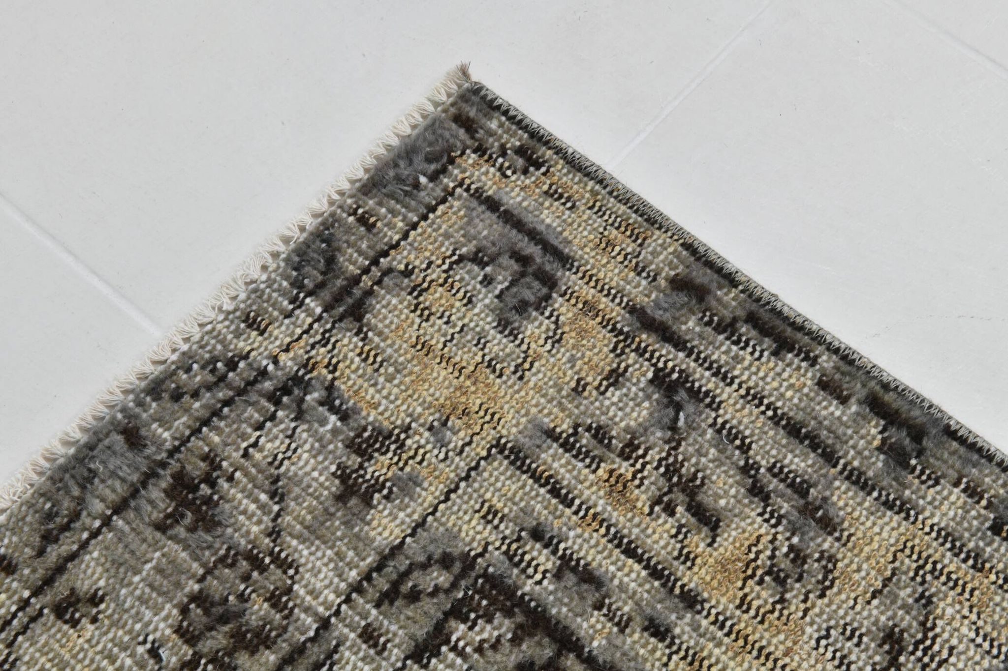 5x7 Persian Gray & Copper Oriental Style Persian Rug, 148x229Cm