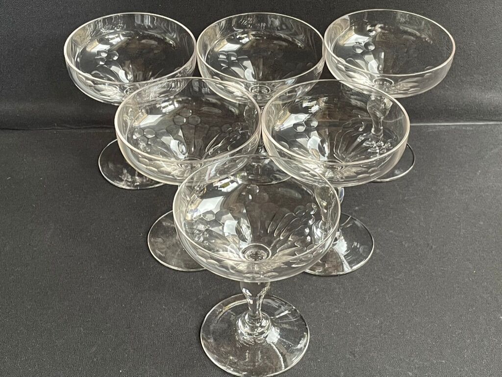 Set of 6 cut crystal champagne glasses