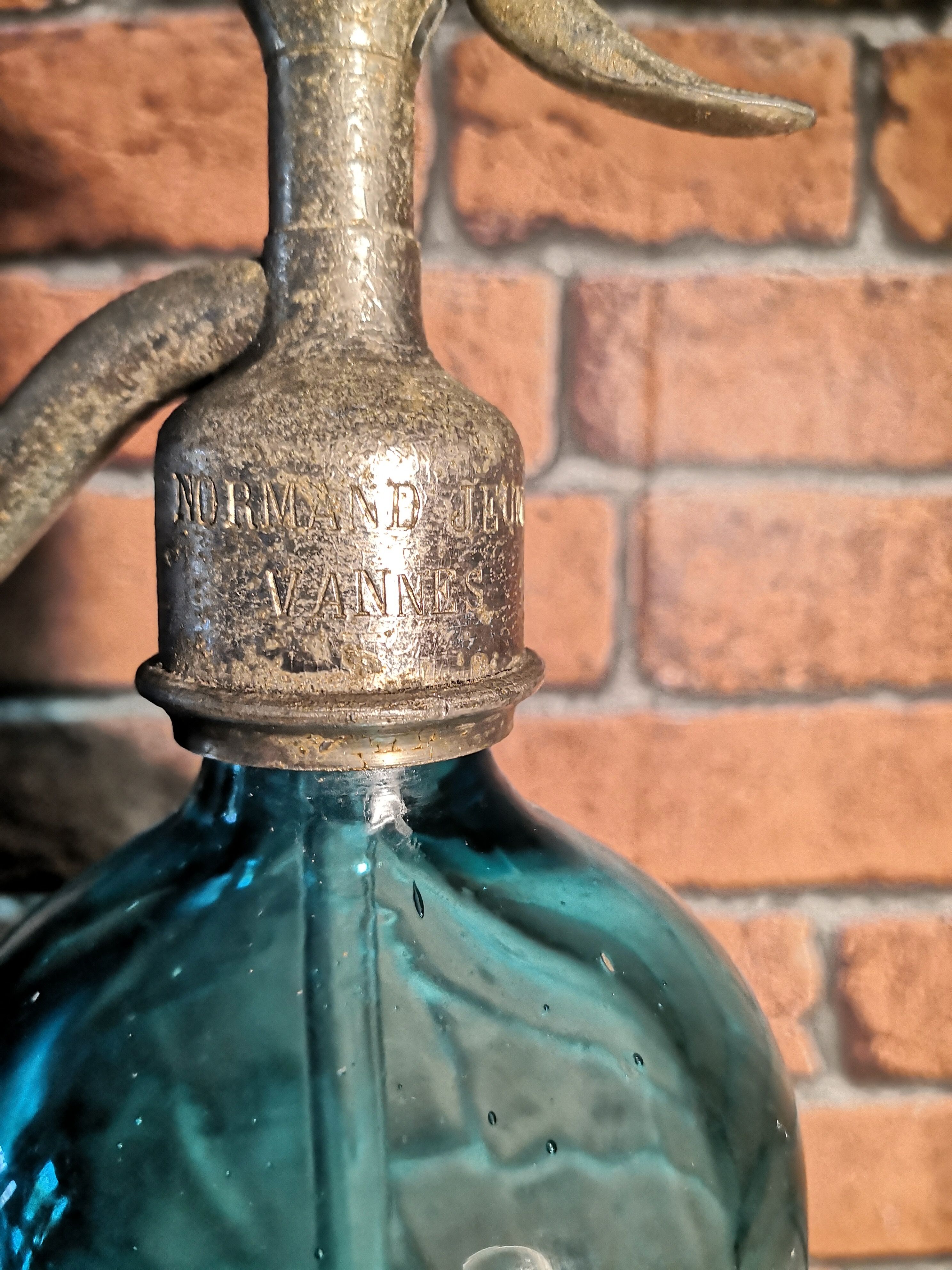 Turquoise blue seltz water siphon