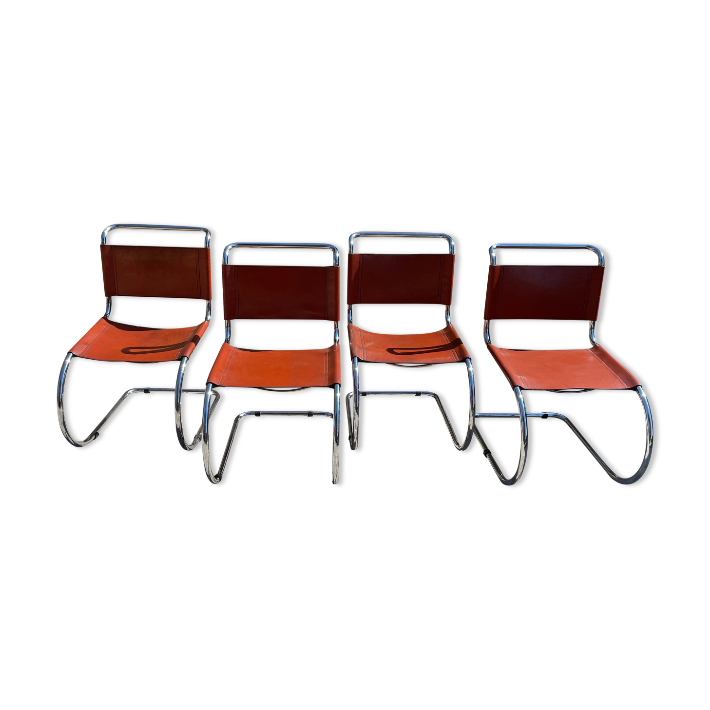4 chaises Design Mies Van Der Rohe édition années 80