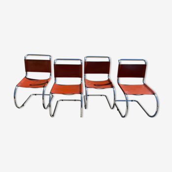 4 chaises Design Mies Van Der Rohe édition années 80