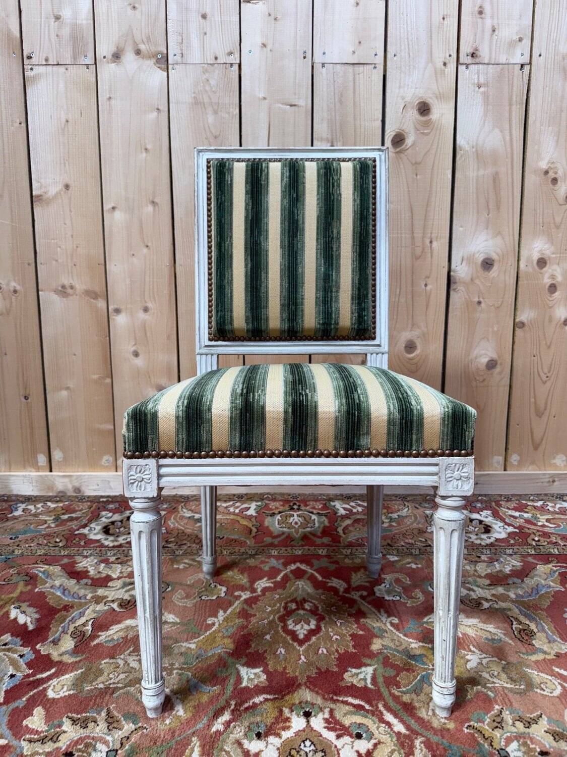 Set of 6 Louis XVI style chairs – Painted wood & striped velvet