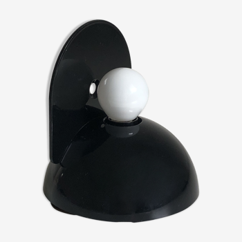 Applique Buco noir de Claudio Dini éditée par Artemide, 1974