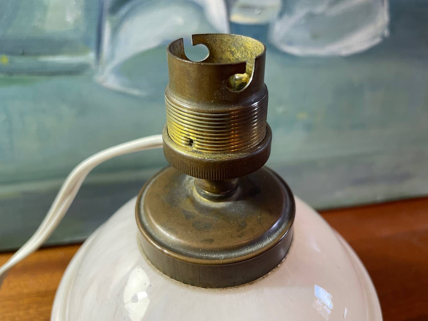 Art Deco lamp pink glass