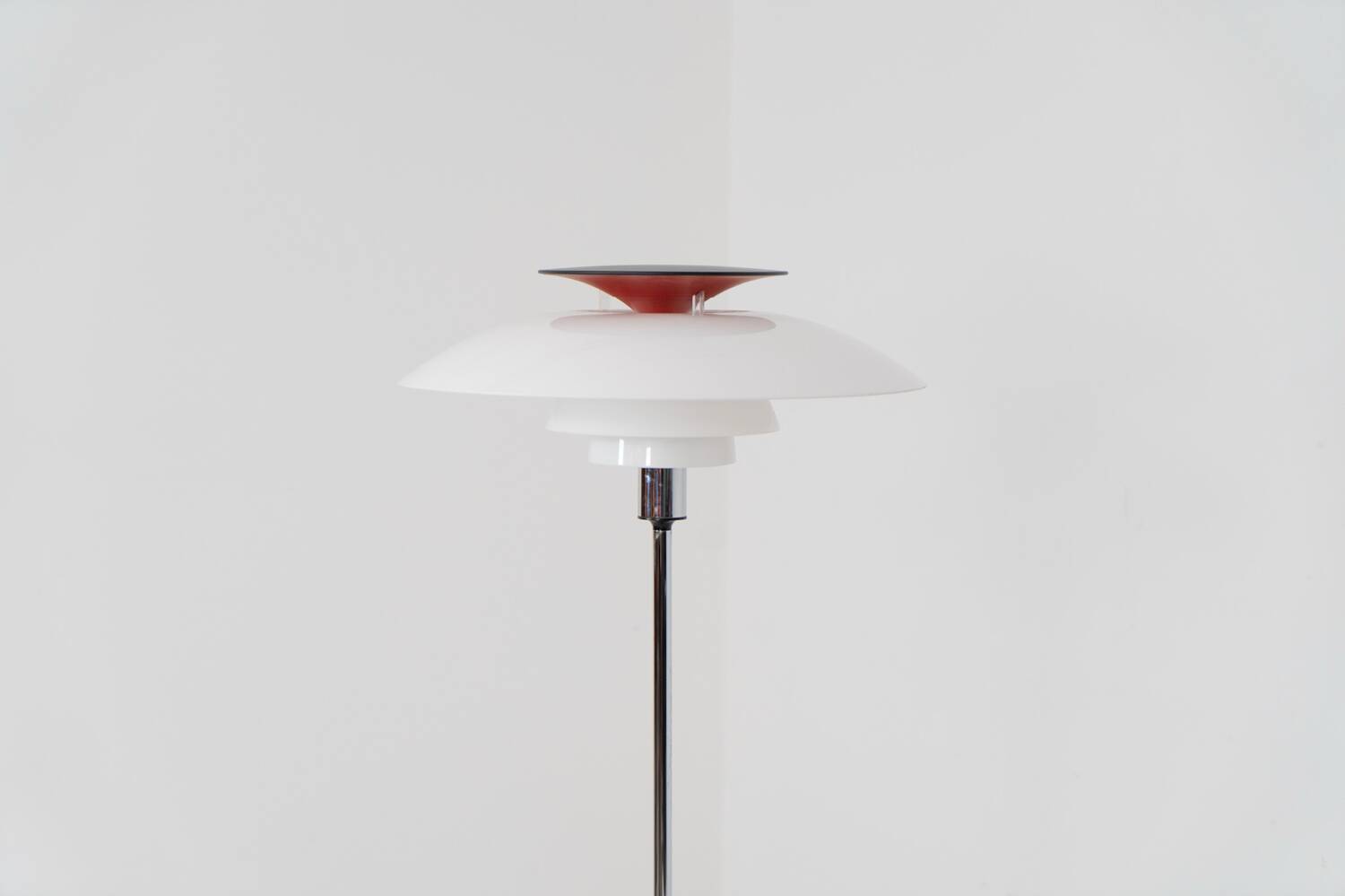 Lampadaire PH80 de Poul Henningsen pour Louis Poulsen (Danemark, années 1980).