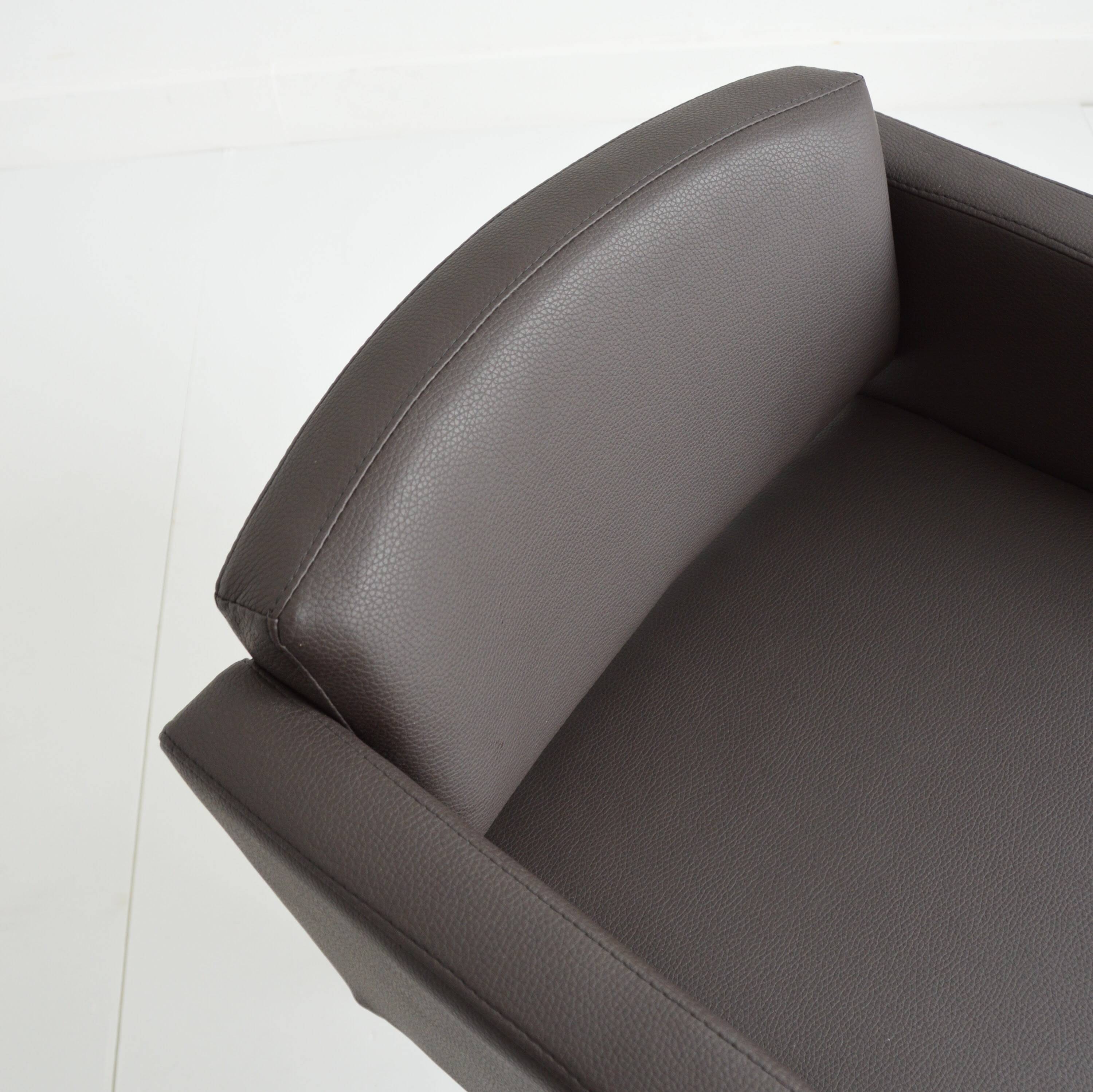 Fauteuil « Conseil » de Pierre Guariche pour Meurop 1960s ( 1 / 2 )