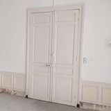 Double oak door in Haussmann style