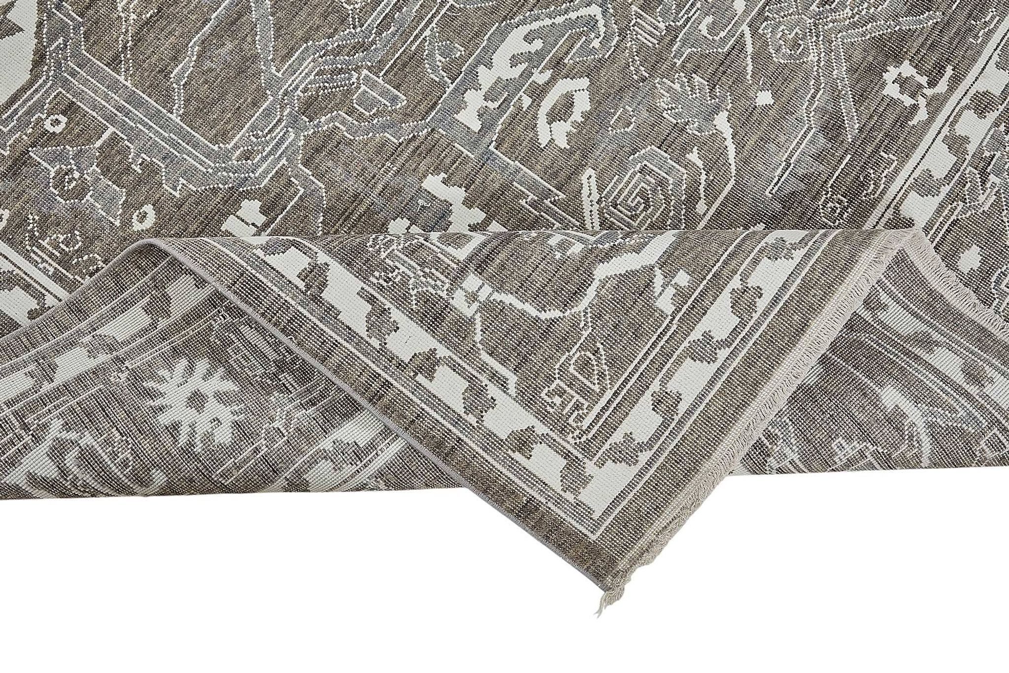 Tapis Oushak fait main en Turquie 248 cm x 300 cm