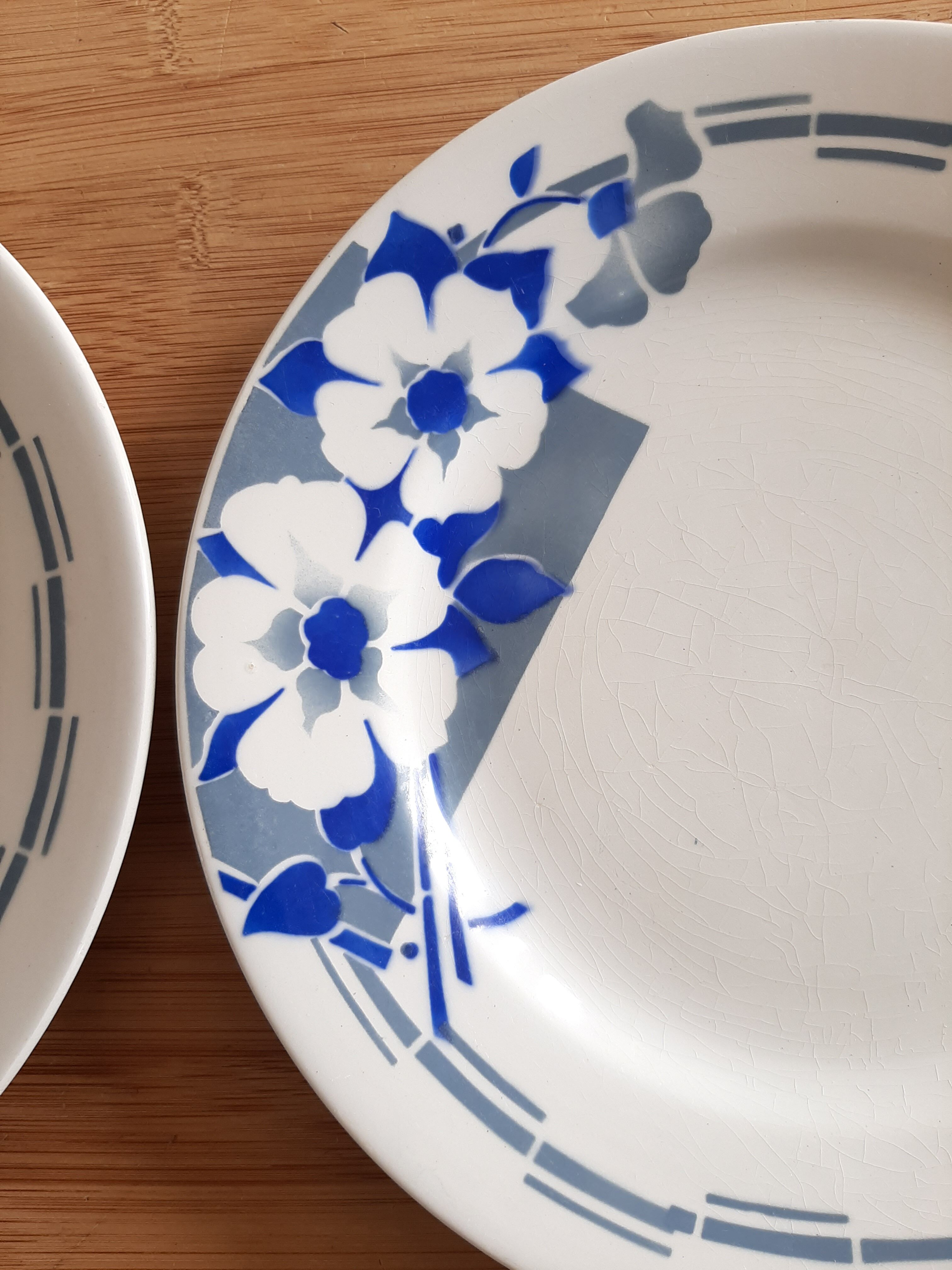 Lot de 6 assiettes plates anciennes Céranord  St Amand modèle LUGANO