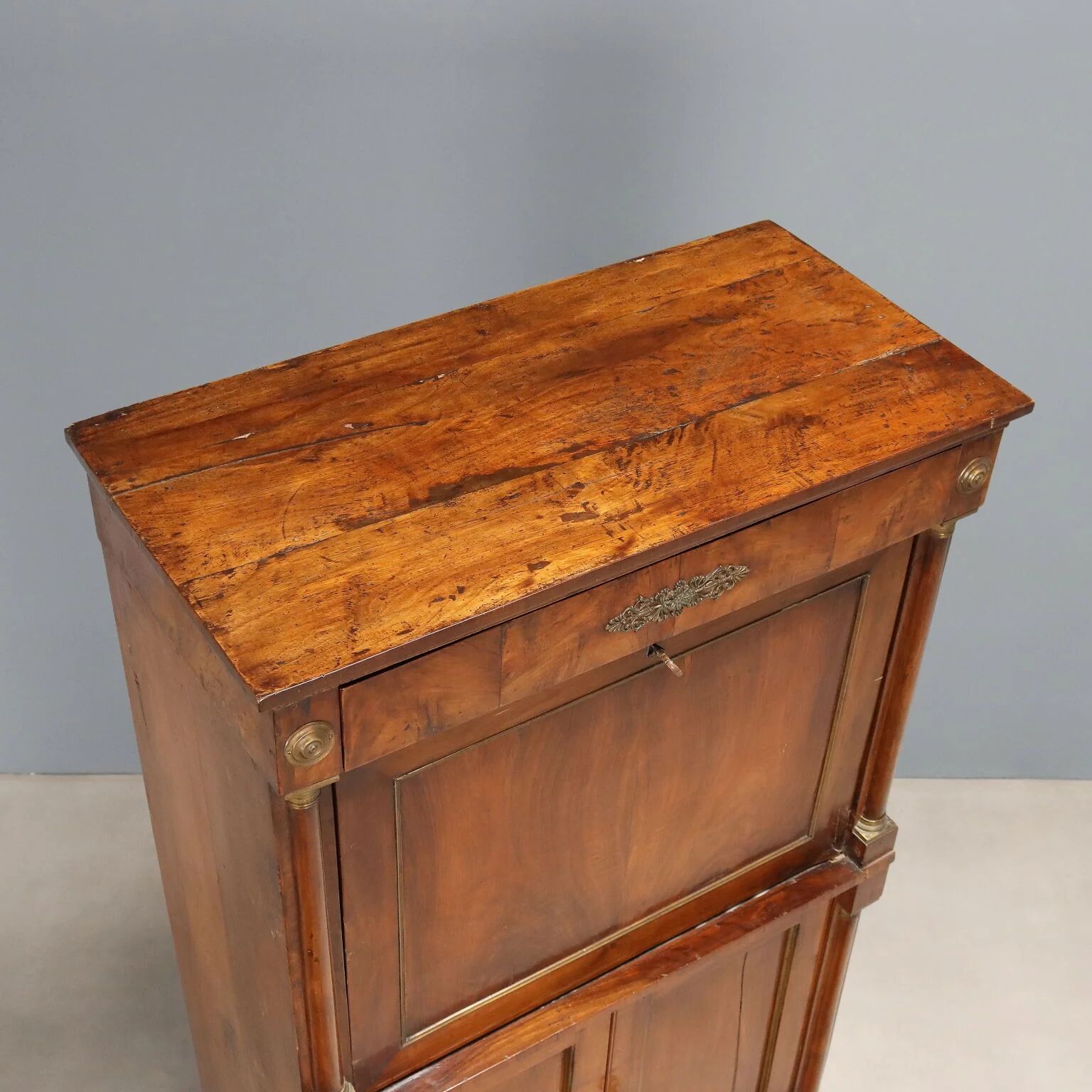 Ancient Empire secretary in walnut and bronze, Italy, 19th century
