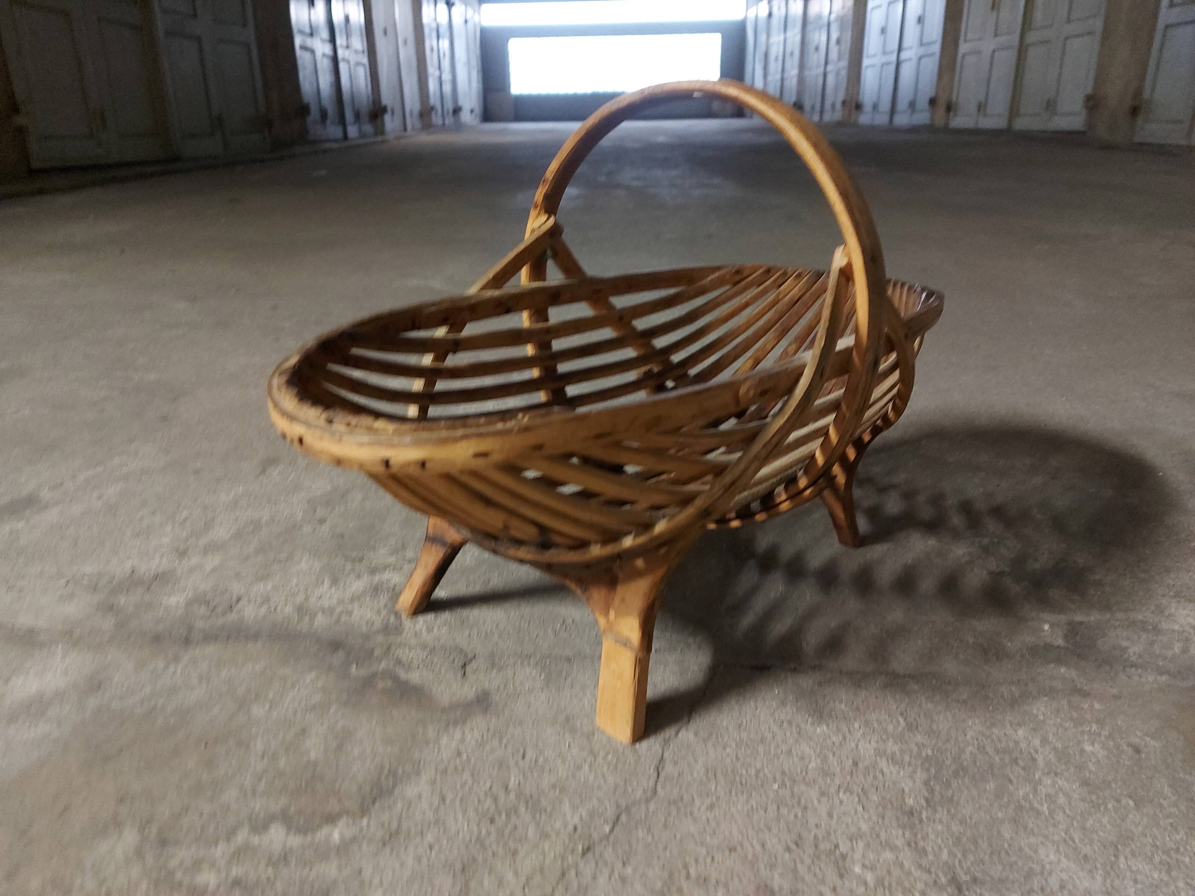 Corbeille à fruit en rotin vintage