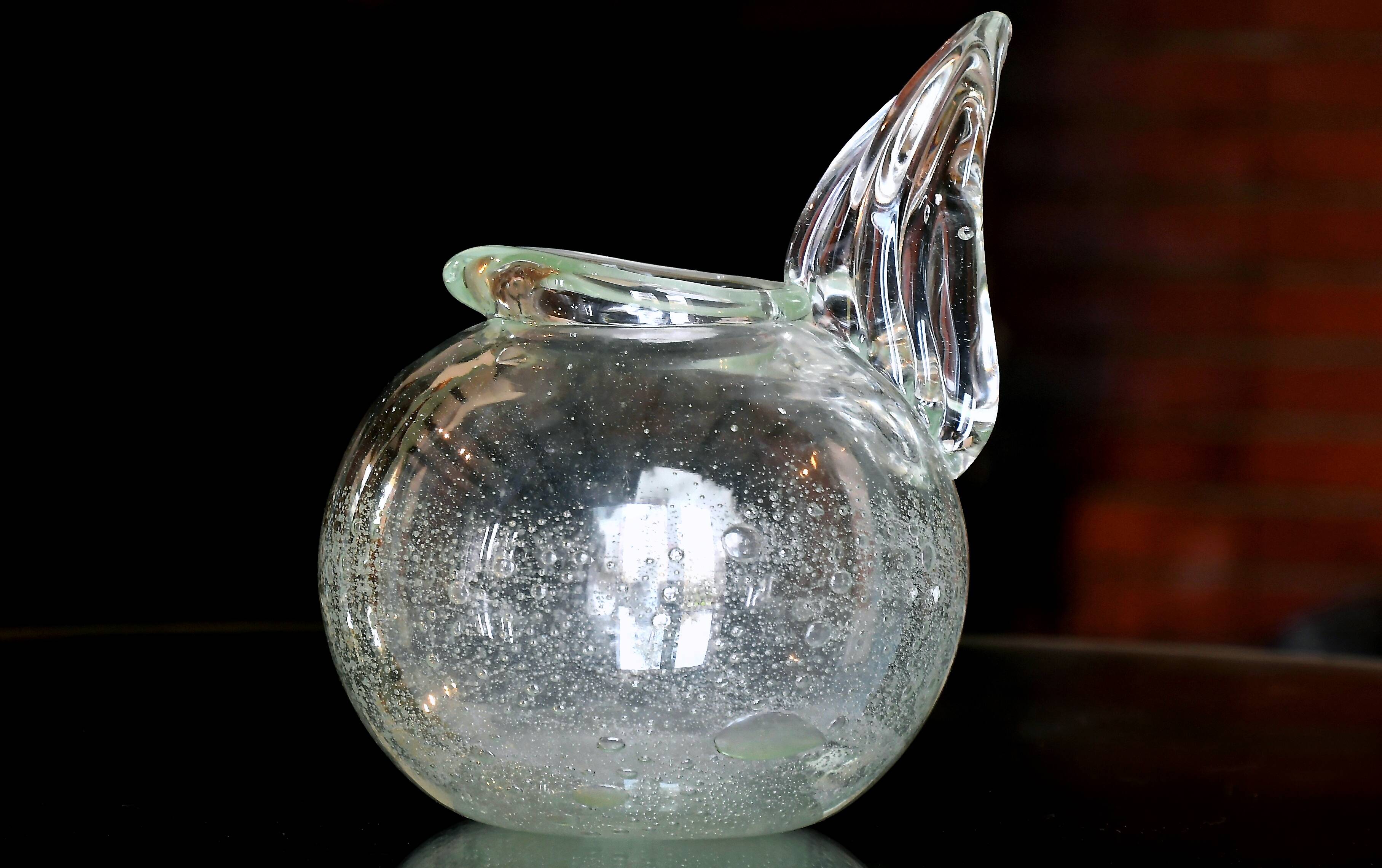 Vase in thick bubbled glass by SCHNEIDER, model by Robert-Henri Schneider.