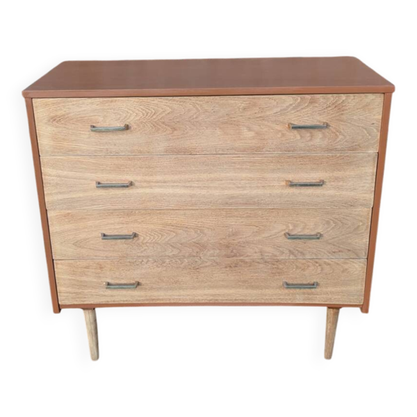 Commode