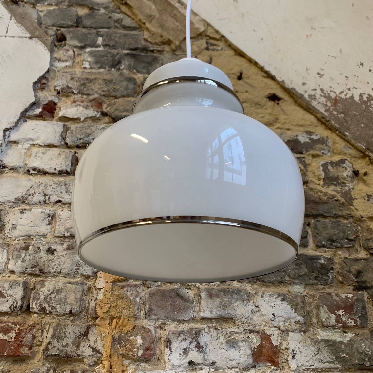 White opaline pendant light, 1970, Italy