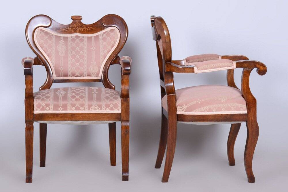 Biedermeier Oak Seating Set in Walnut, Austria, 1840s, Set of 5