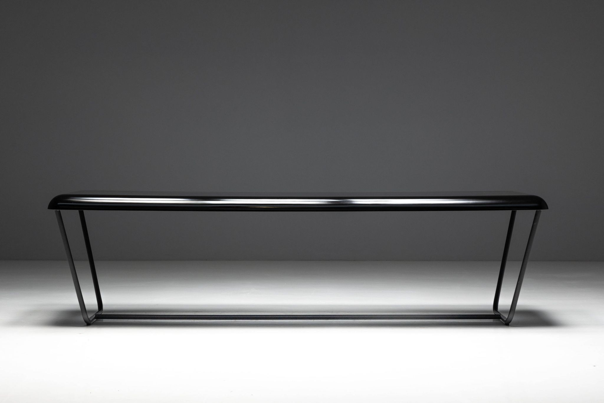 Table console DC204 par Vincenzo De Cotiis, Italie, 2006