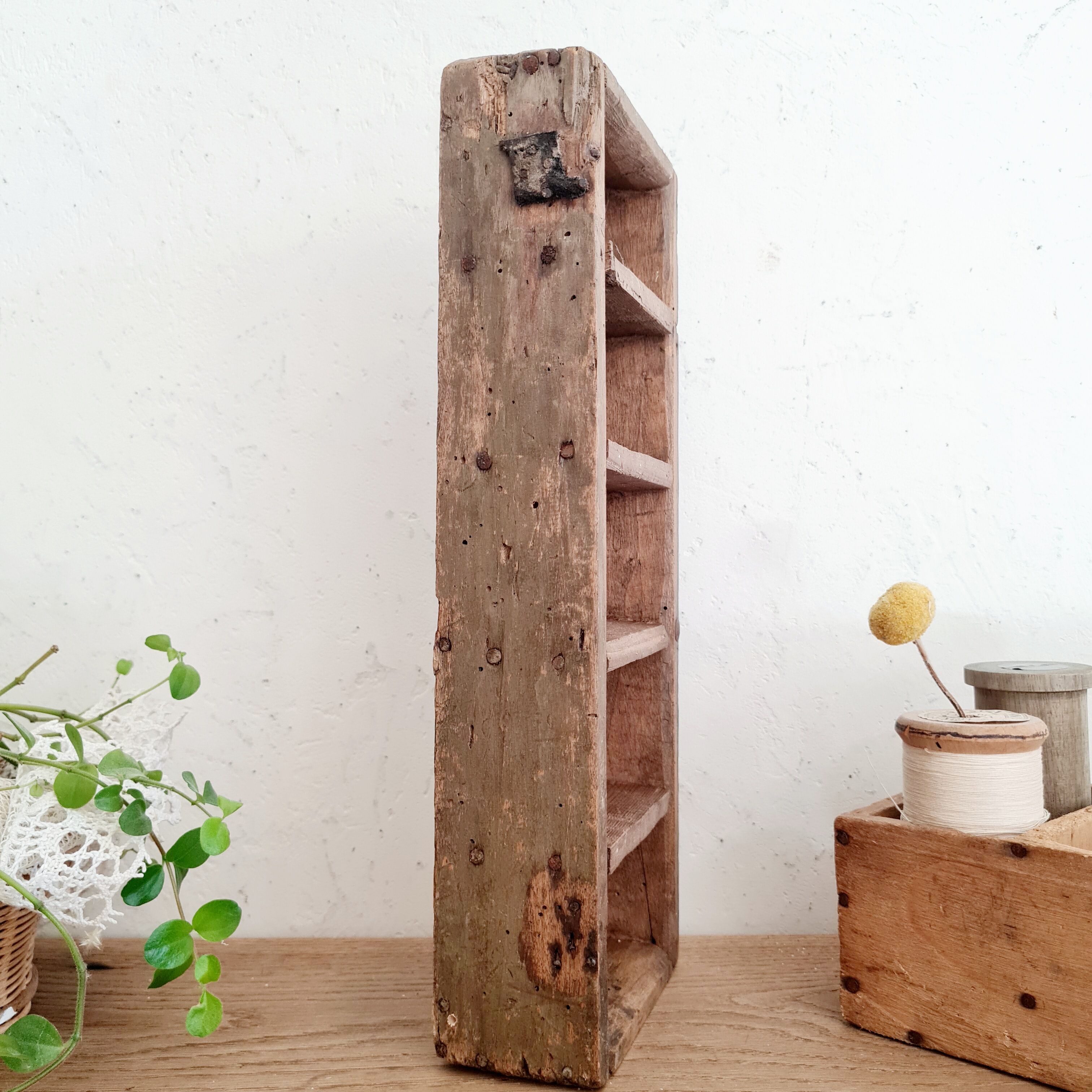 Casier de métier - boîte en bois compartimentée