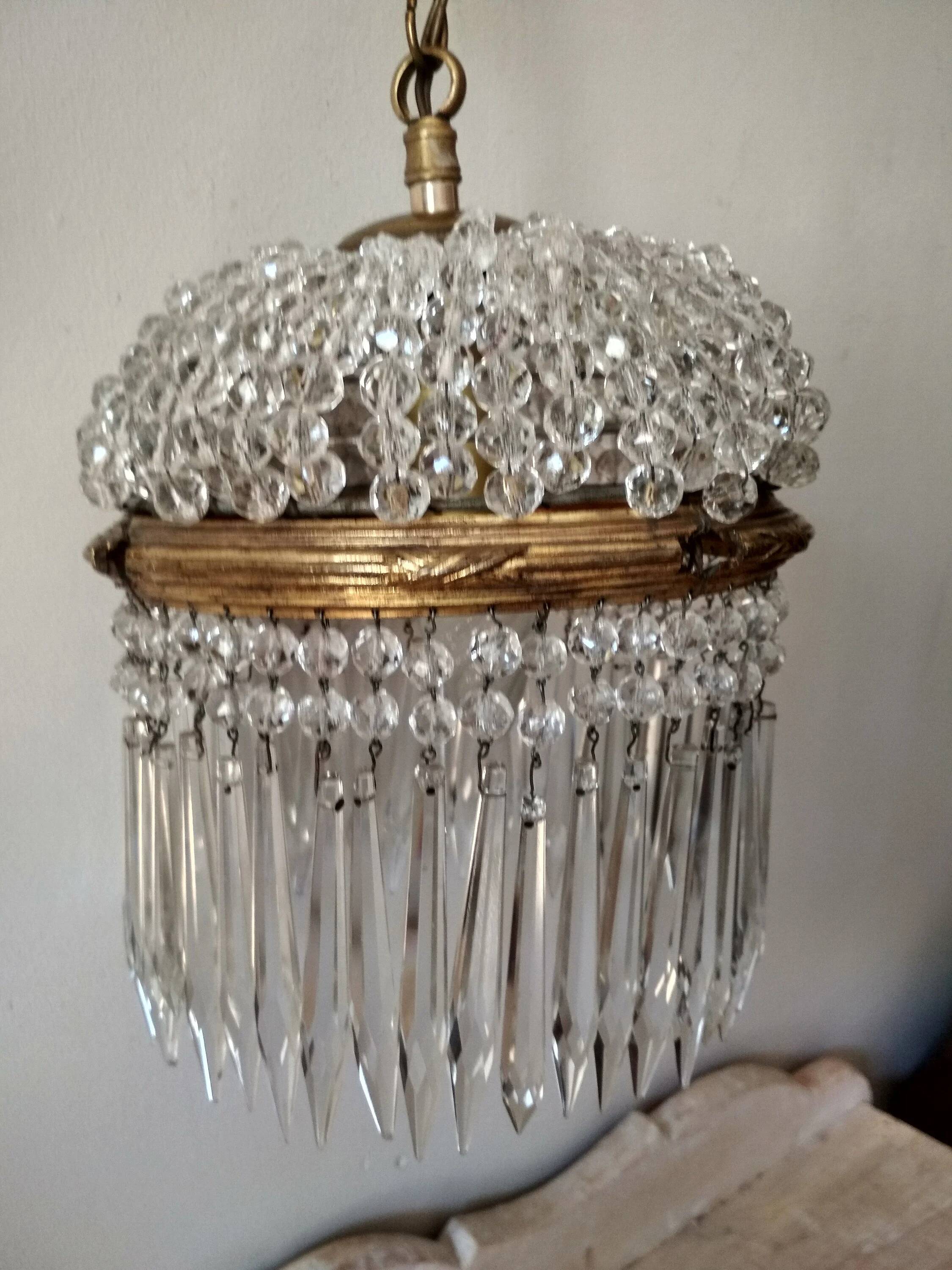 Brass hot air balloon pendant light with crystal drops
