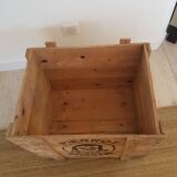 Ancienne caisse bois Pierrot Gourmand