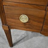 Sauteuse chest of drawers in walnut, Louis XVI period – Late 18th century