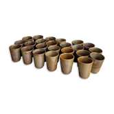 24 verres en grès marron vintage