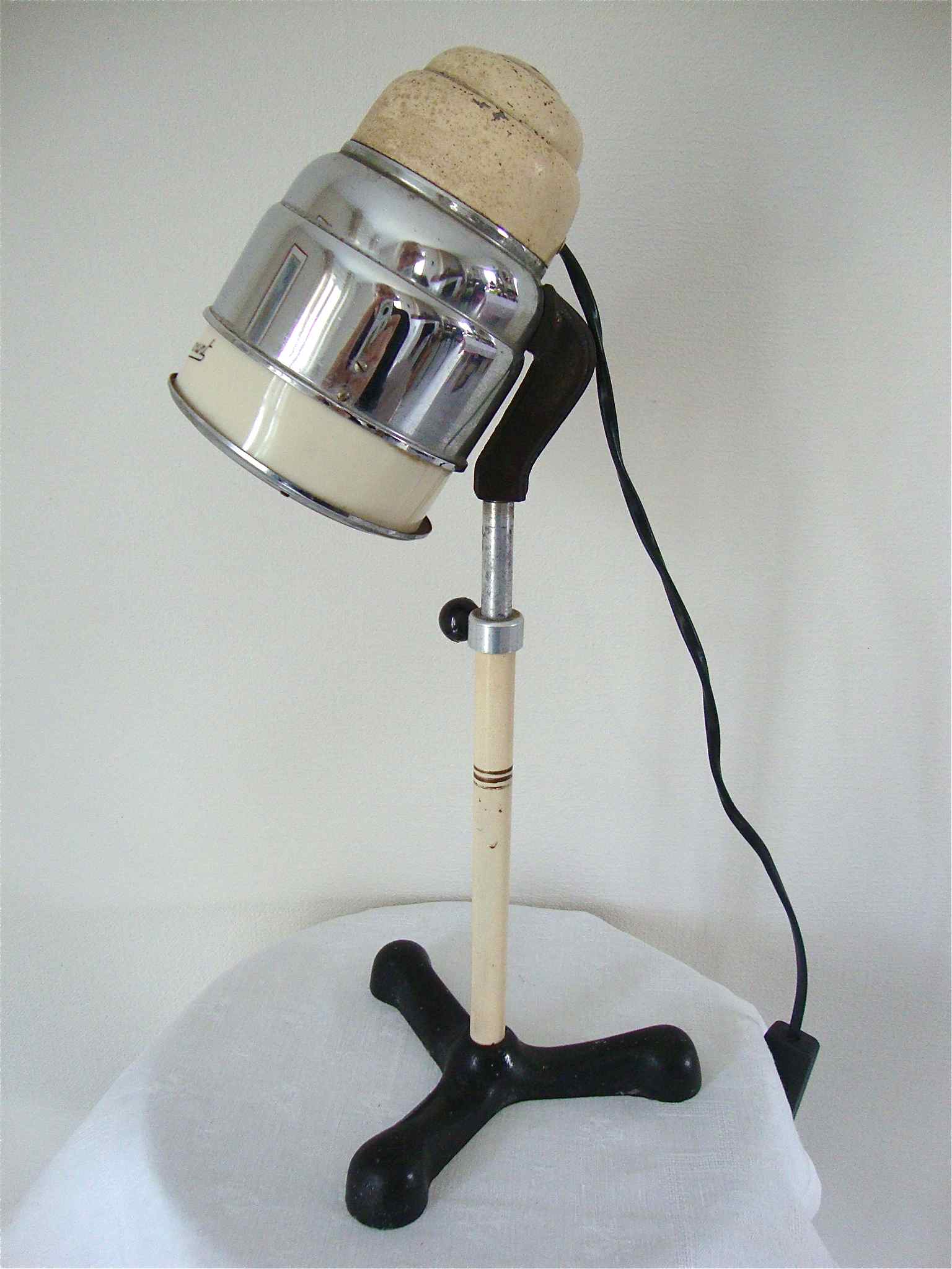 Vintage Paramount table lamp, 1950s