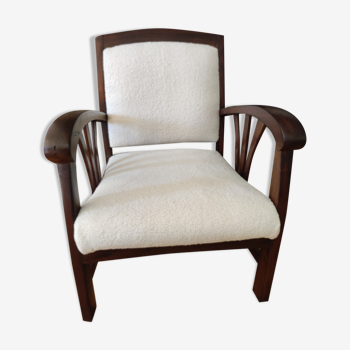 Colonial armchair