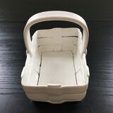 White basket in slurry