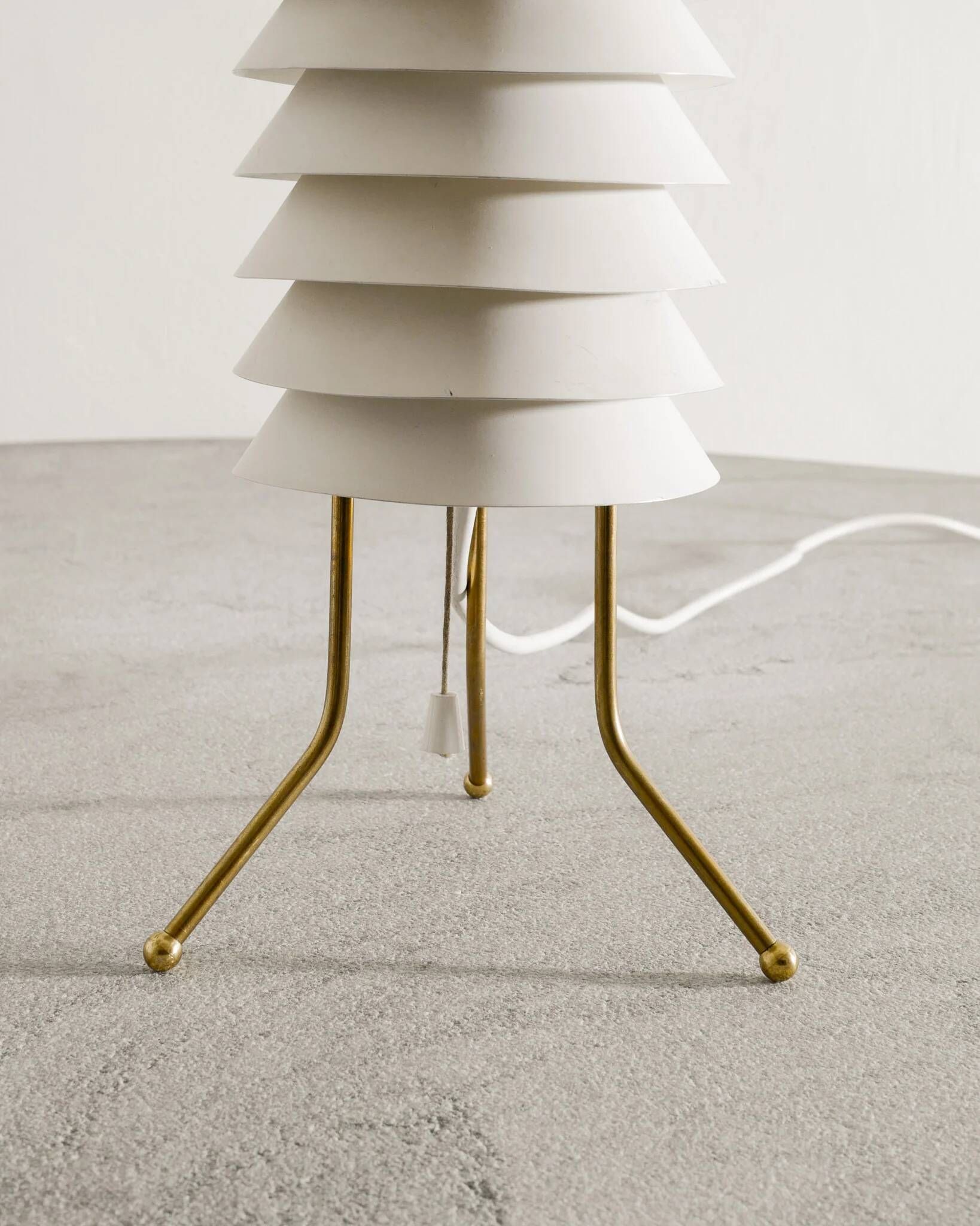 Finnish Mid Century Ilmari Tapiovaara "Maija the Bee" Table Desk Lamp 1950s