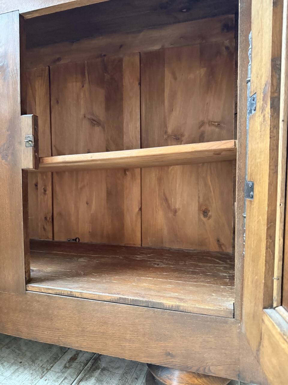 Dudouyt oak furniture 1940