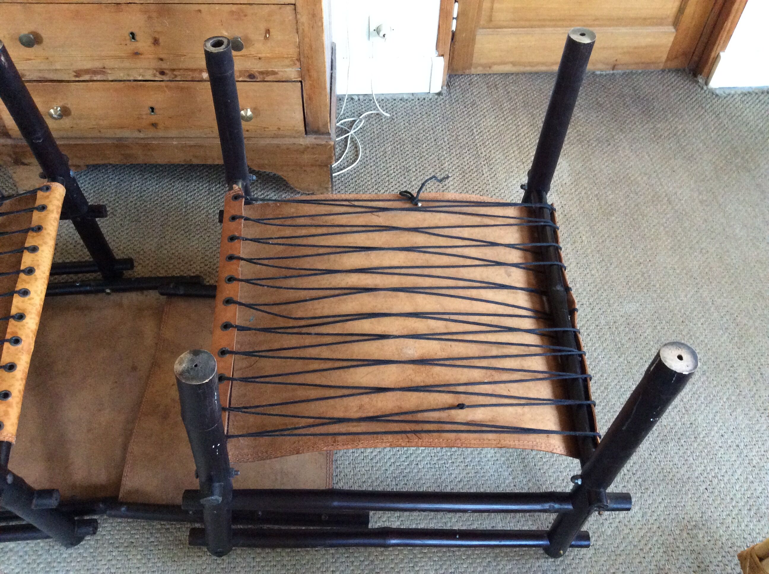Paire de fauteuils safari