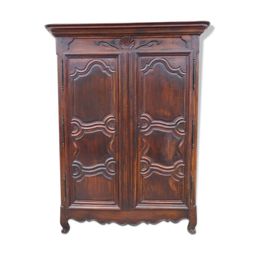 LouisXV walnut cabinet of the xviii century